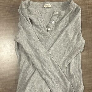 Brandy Melville Long Sleeve Shirt